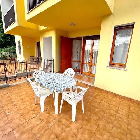 Onda Bilo, A Con Terrazza Vista Mare 努马纳